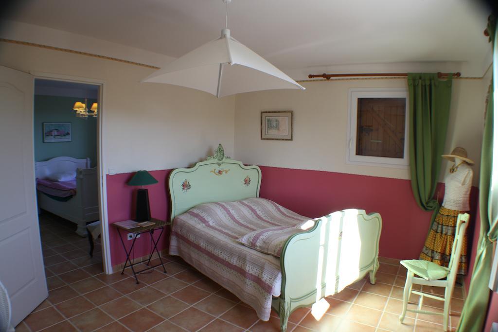 Mas De Courreges Saint-Hippolyte-du-Fort Exterior photo